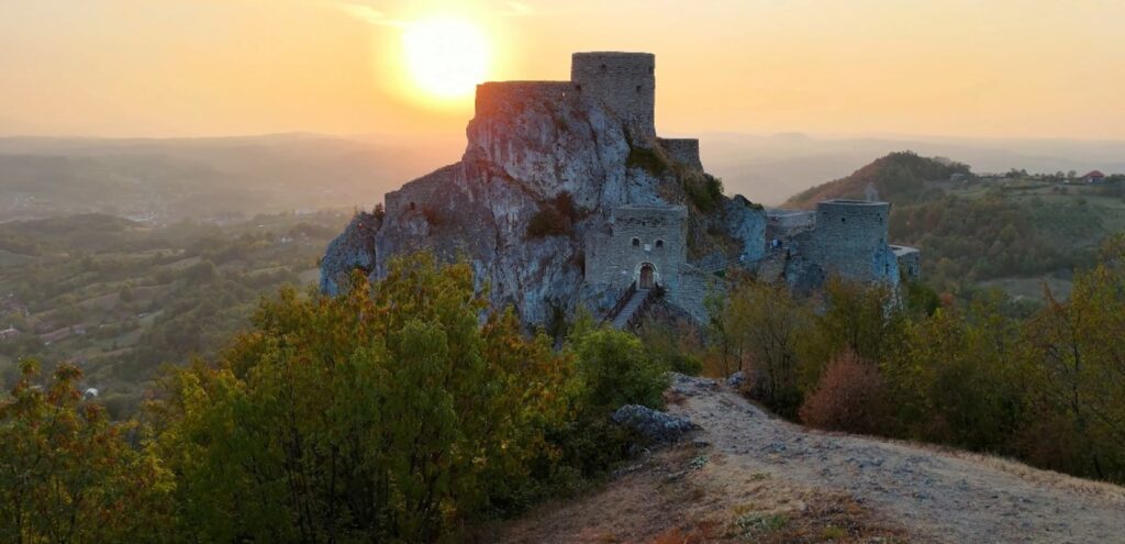 tvrđava Srebrenik