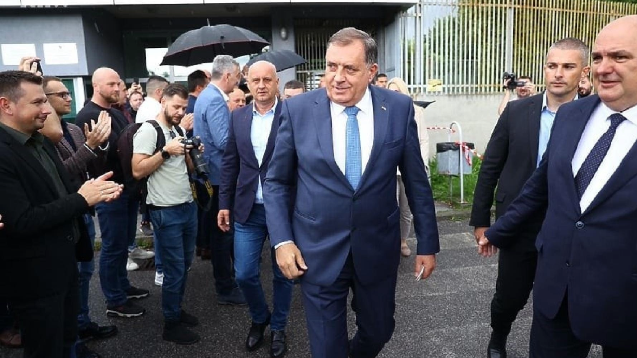 Suđenje Dodik