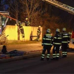 Minhen: Autobus se zabio u betonsku barijeru, stradala 13-godišnja putnica