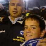 Fotografija iz 2009: Amir Hadžiahmetović i Sergej Barbarez uz opis koji je postao stvarnost