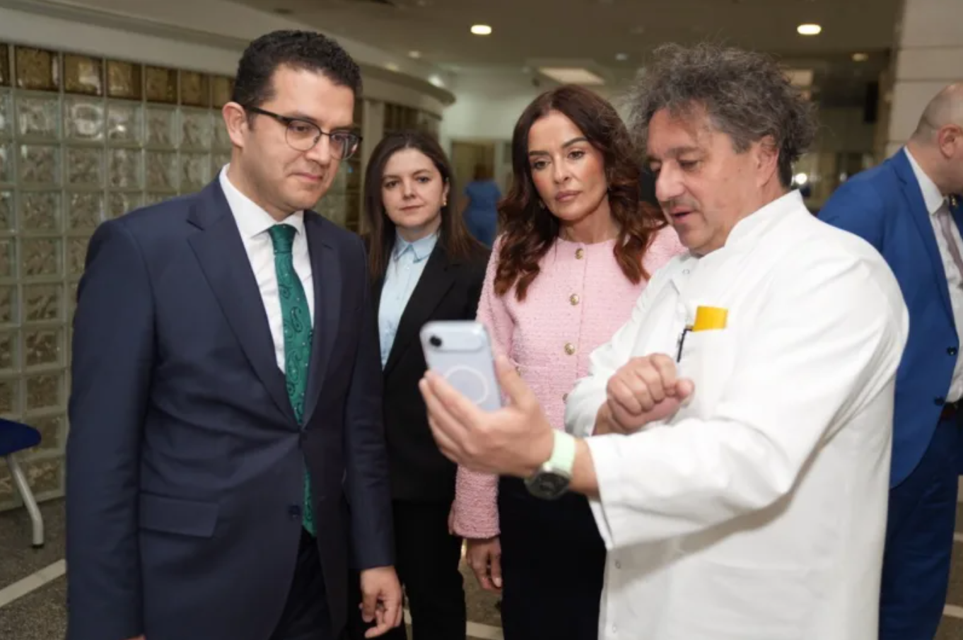 KCUS dobija savremeni mobilni RTG sistem za dječiju medicinu