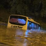 Katastrofalne poplave pogodile Istanbul: Četiri osobe poginule, potraga za nestalima se nastavlja